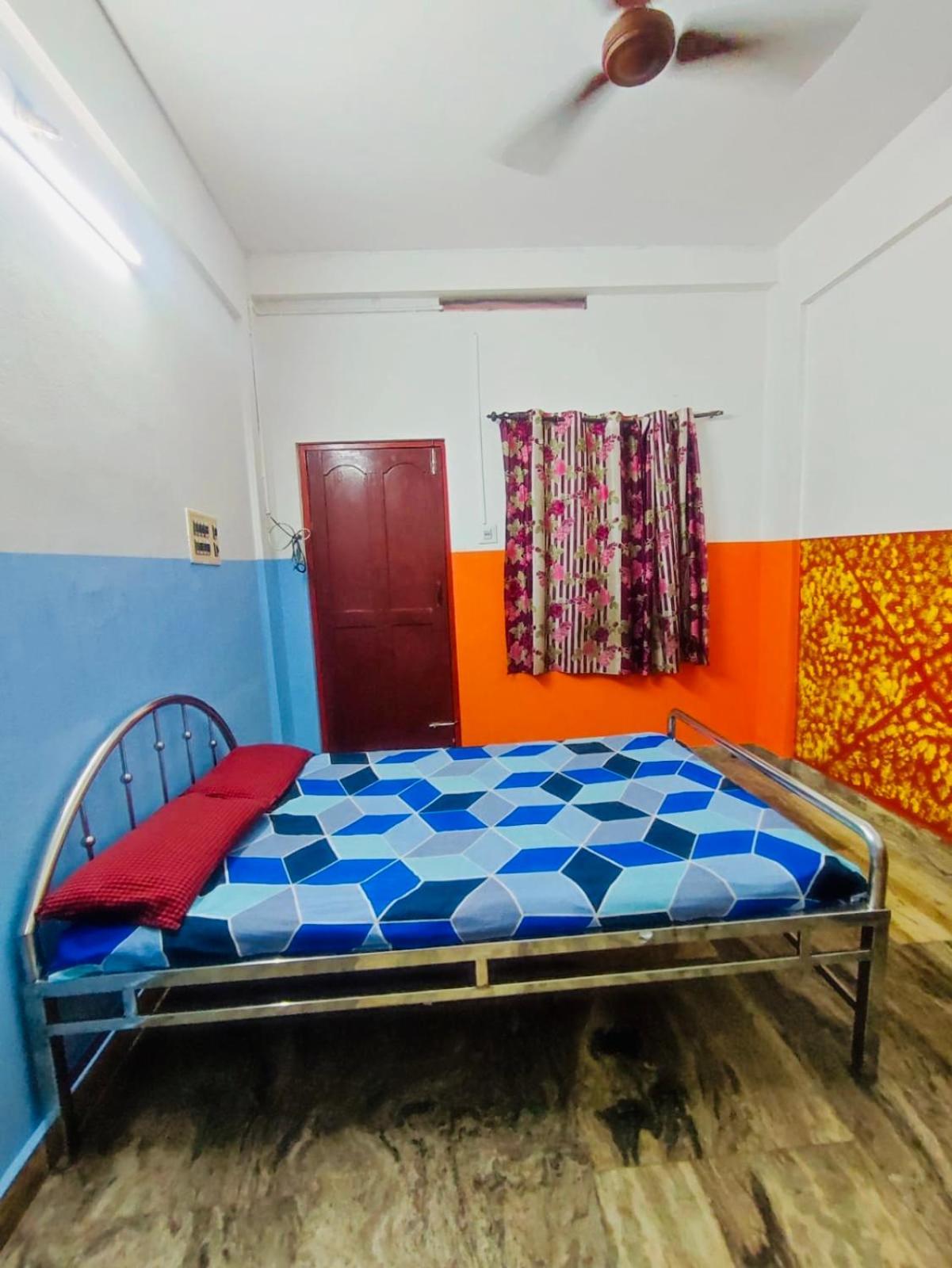 Omega Tourist Home Thrissur Exteriör bild